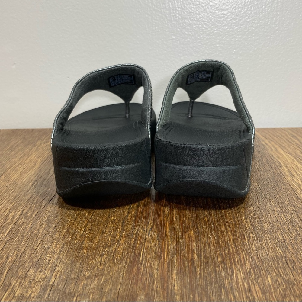 FitFlop Lulu Toe Post Sandal Women’s Size 5 Pewter Herringbone - Picture 4 of 12